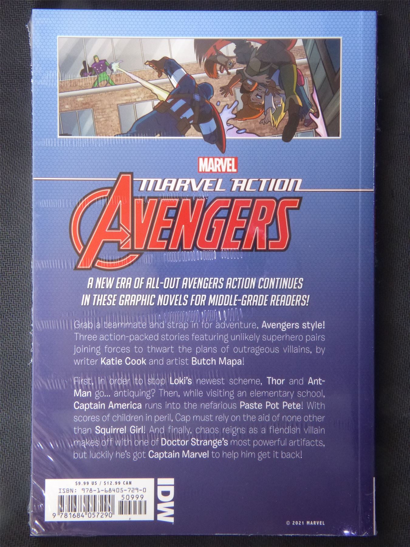 Marvel Action - Avengers - Off The Clock - Marvel Graphic Softback #5K