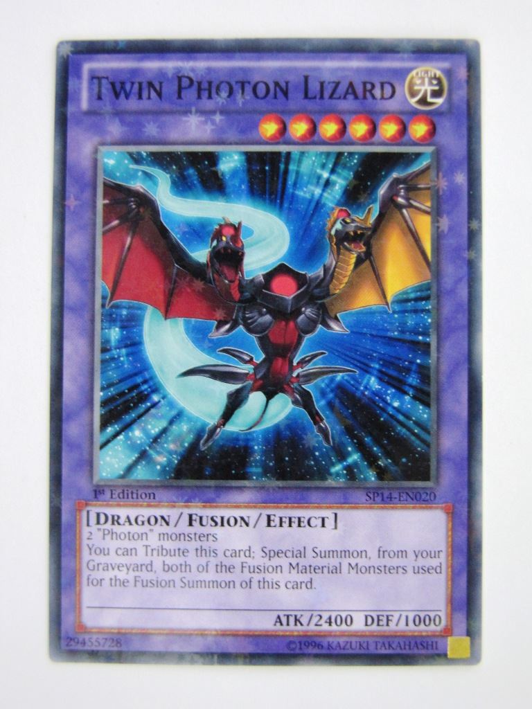 Yugioh Cards: TWIN PHOTON LIZARD SP14 STARFOIL # 2E24