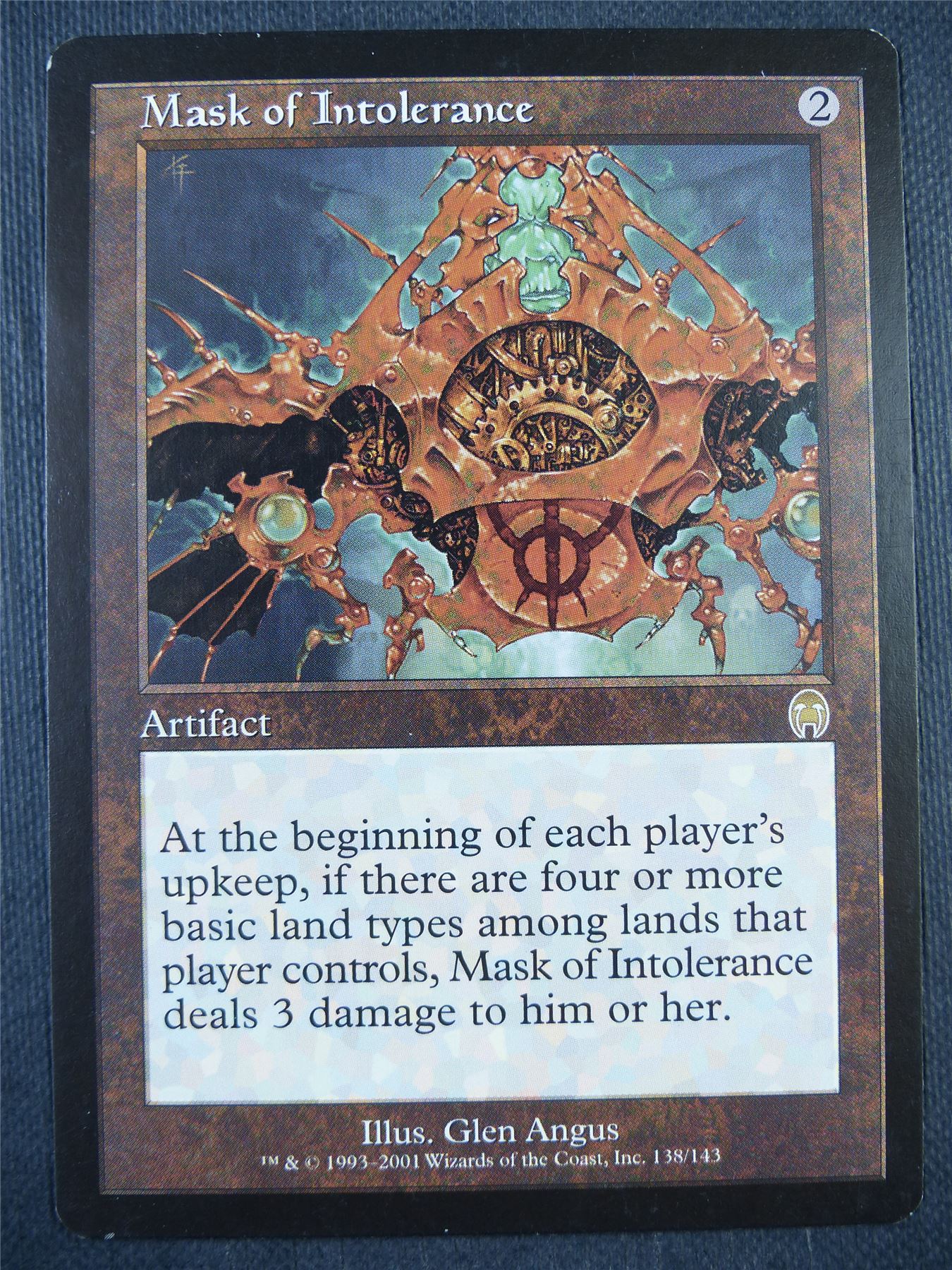 Mask of Intolerance - Mtg Card #9D6