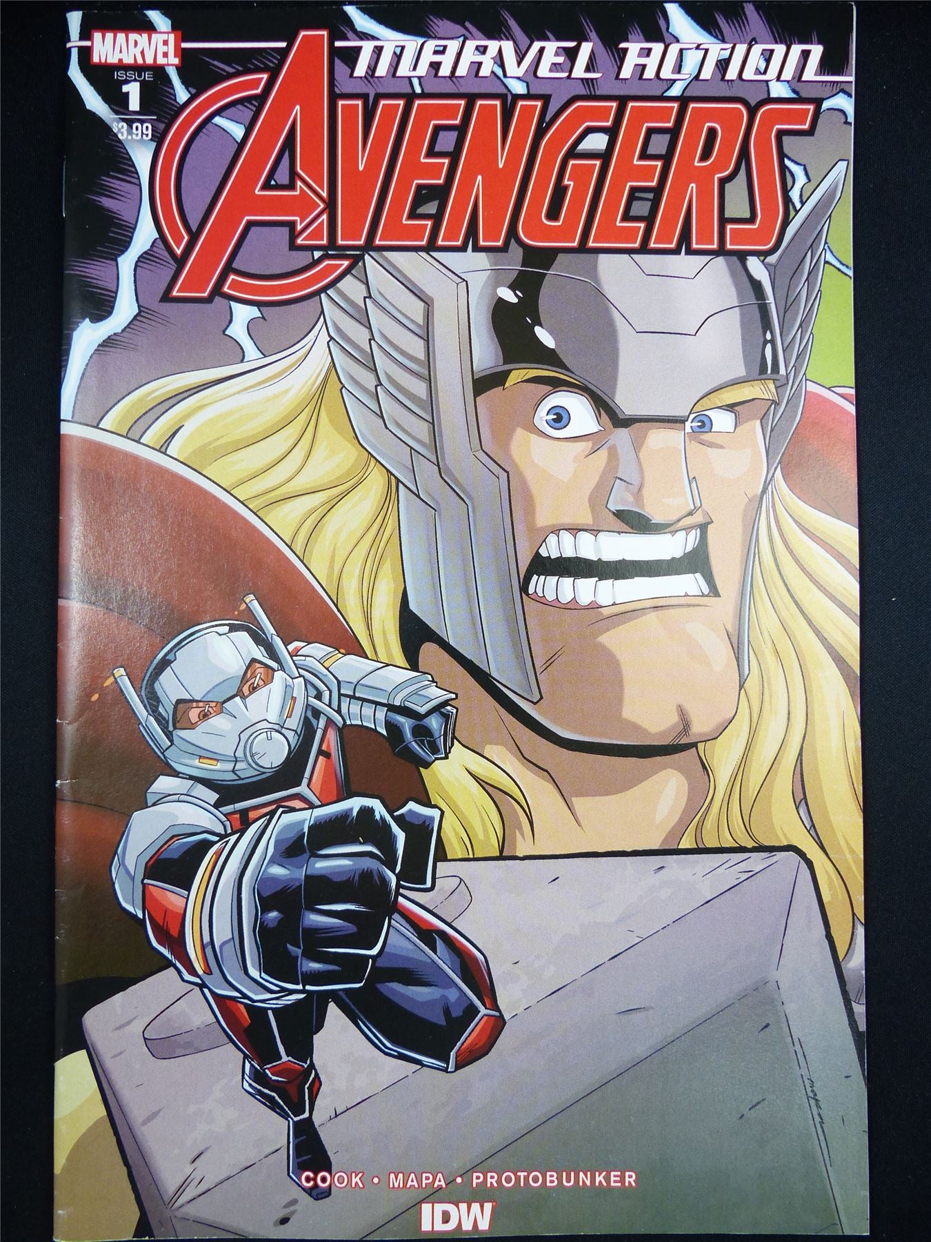 Marvel Action: AVENGERS #1 - IDW Marvel Comic #1U4