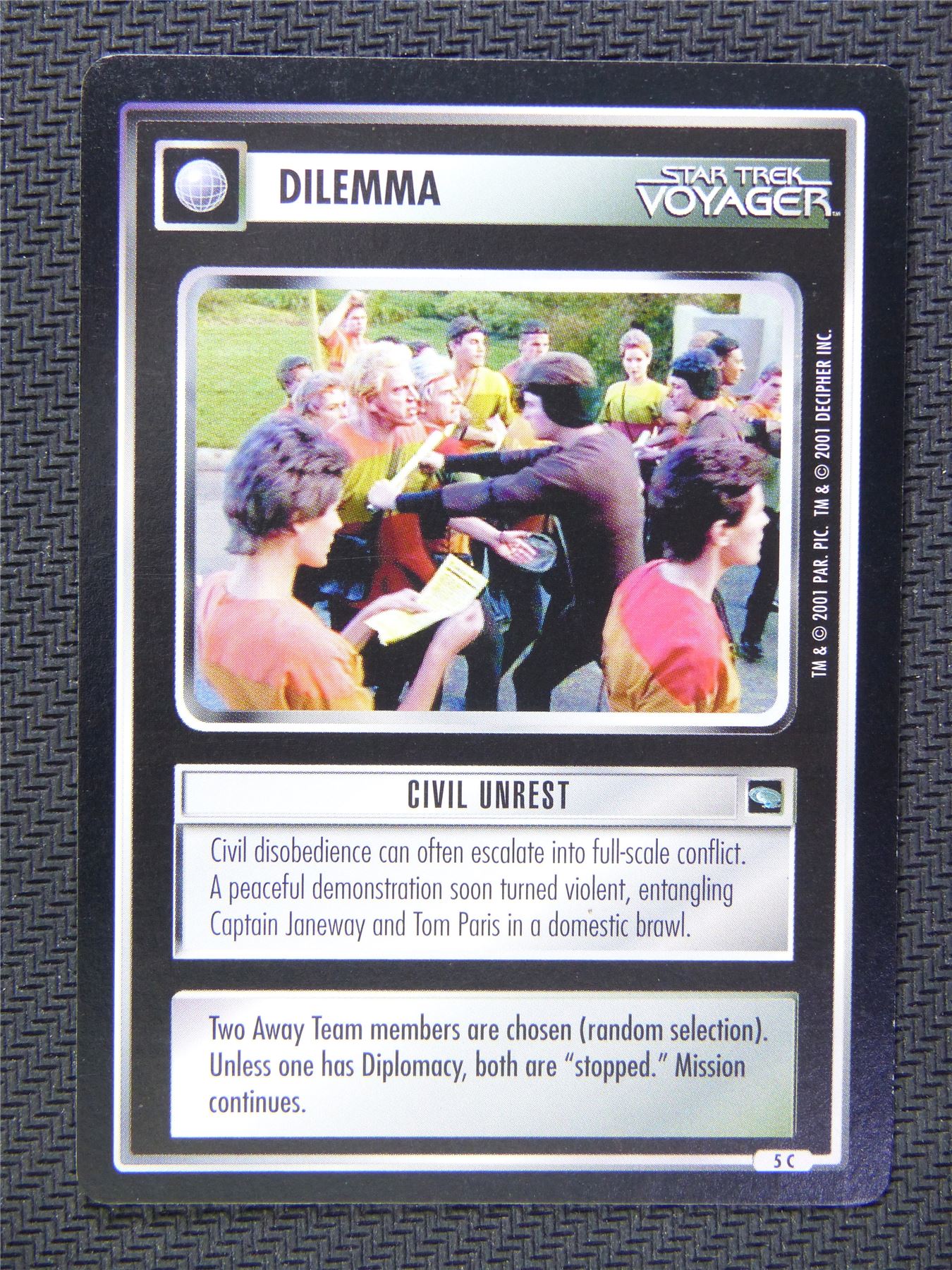 Dilemma Civil Unrest - Star Trek CCG Voyager #57B