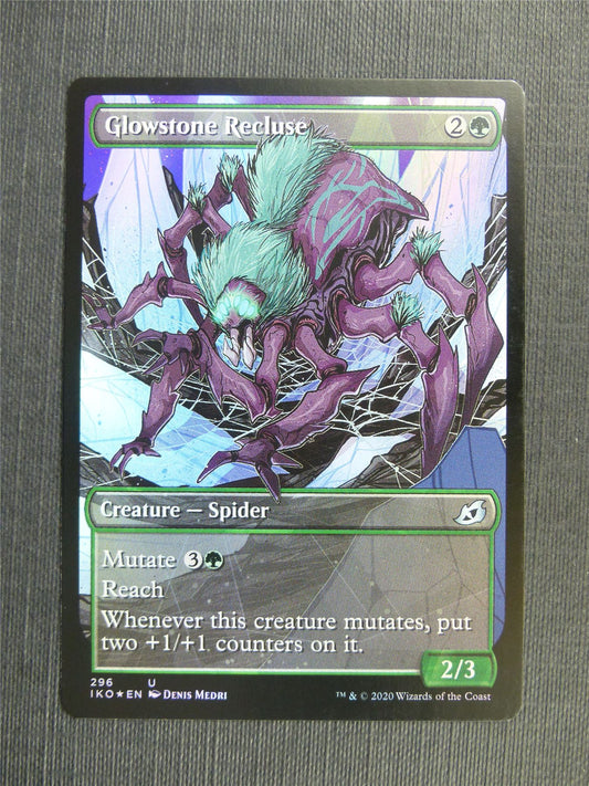 Glowstone Recluse Showcase Foil - IKO - Mtg Card