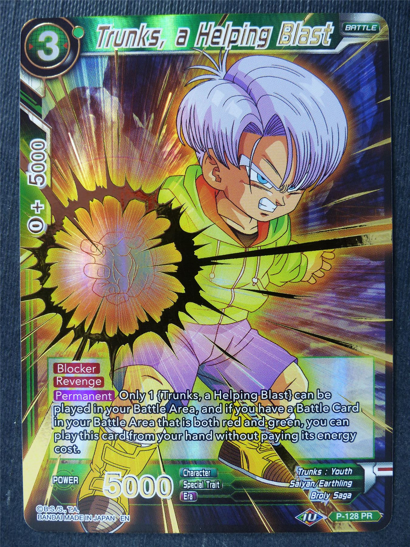 Trunks a Helping Blast Foil - Mythic Booster - Dragon Ball Super Card #42I