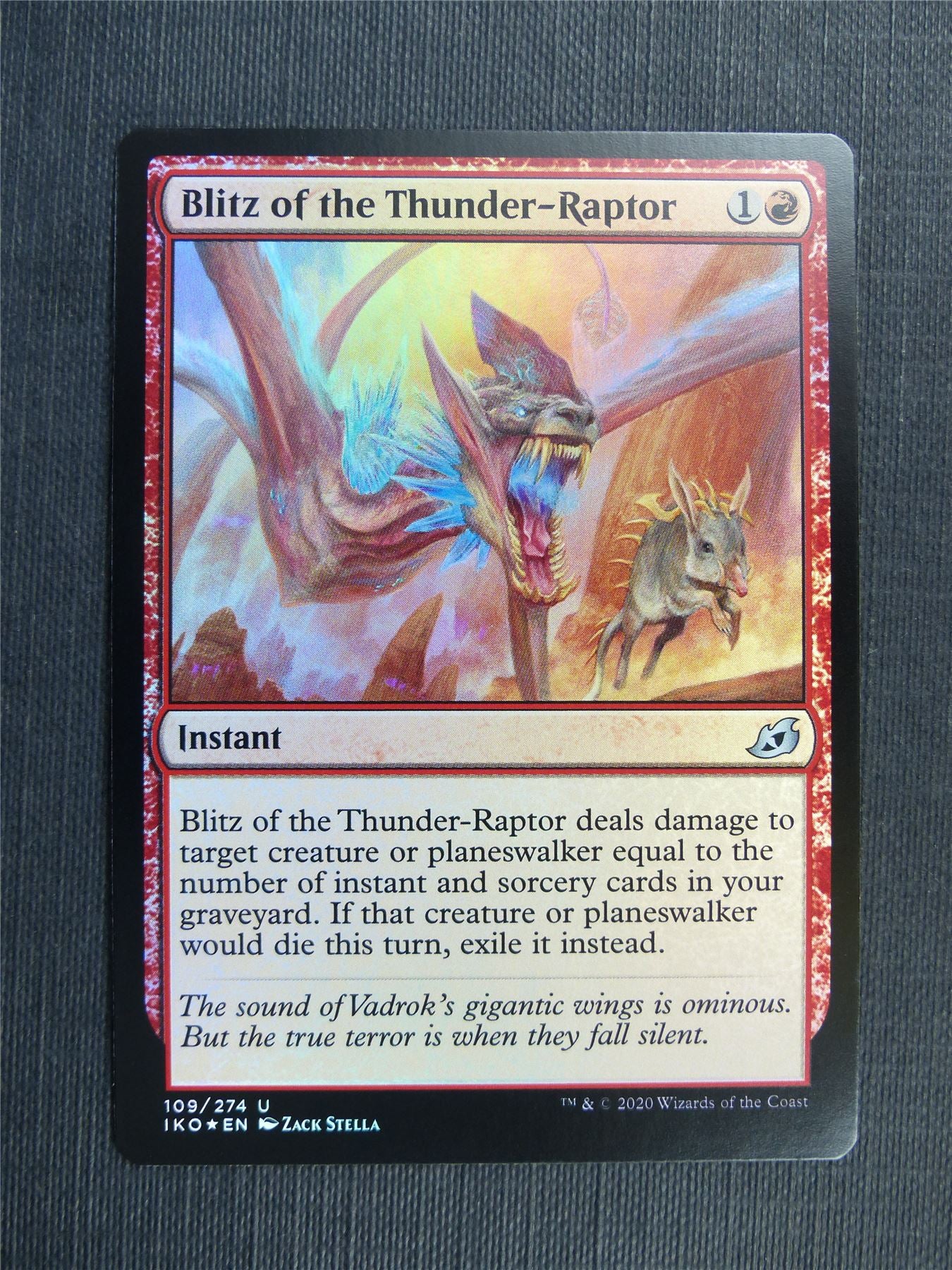 Blitz of the Thunder-Raptor Foil - IKO - Mtg Card