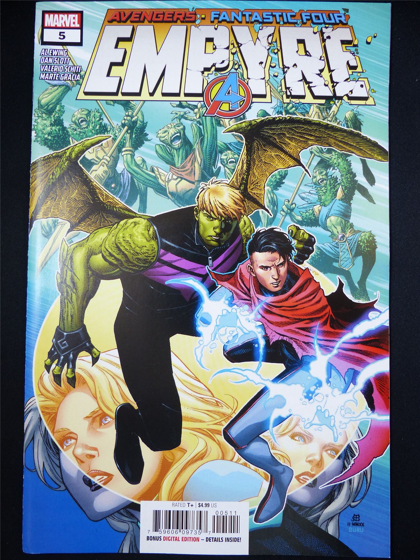 AVENGERS/Fantastic Four: Empyre #5 - Marvel Comic #1TQ