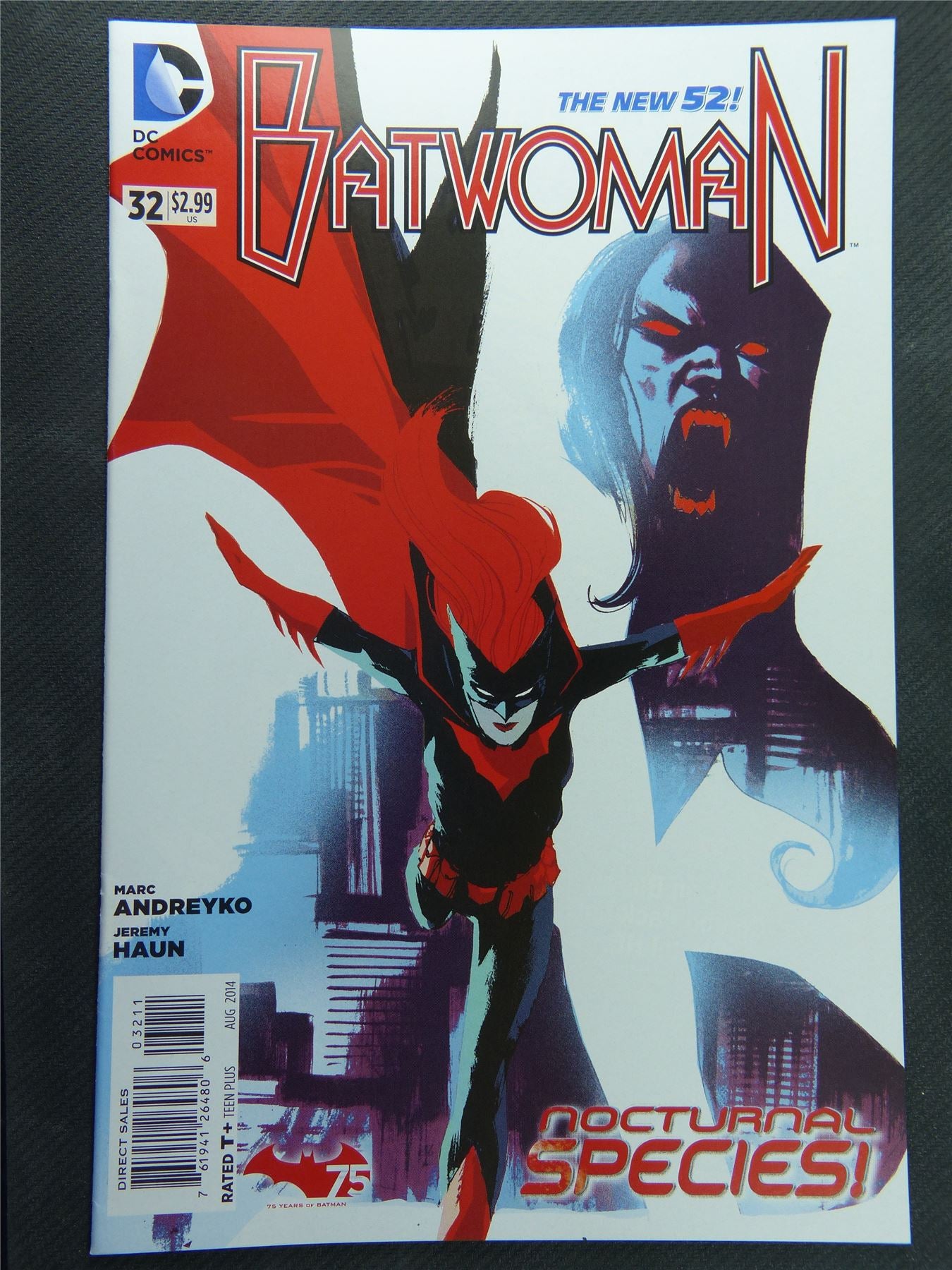 BATWOMAN #32 - DC Comic #ZC