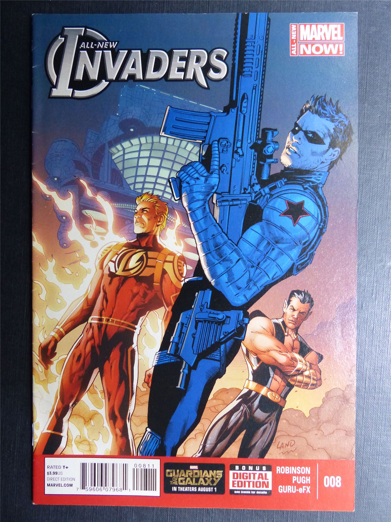 All-New INVADERS #8 - Marvel Comics #F6