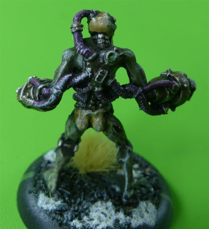 Necrotech And Scrap Thrall - Warmachine Miniature #86F
