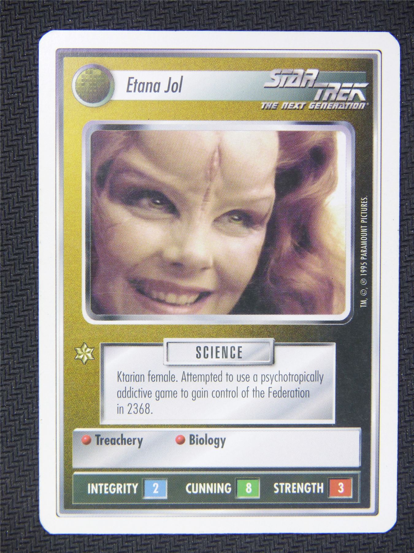 Etana Jol White Border - Star Trek Next Gen Card #4Q2