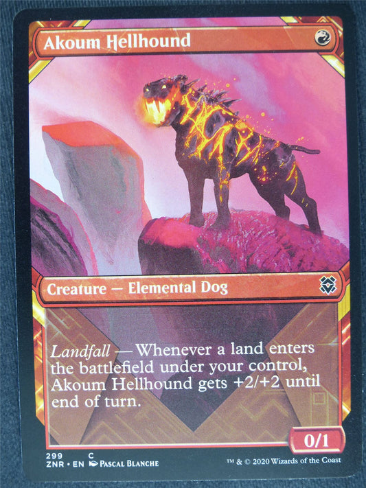 Akoum Hellhound Showcase Mint - Mtg Magic Cards #3N