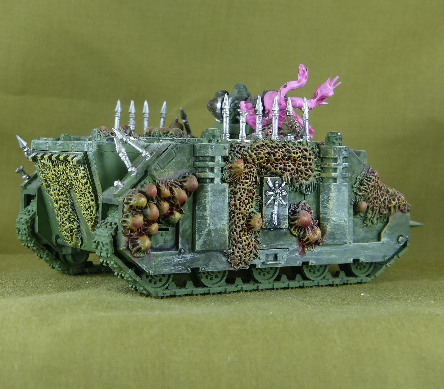 Rhino - Death Guard - Painted - Warhammer 40K #15J