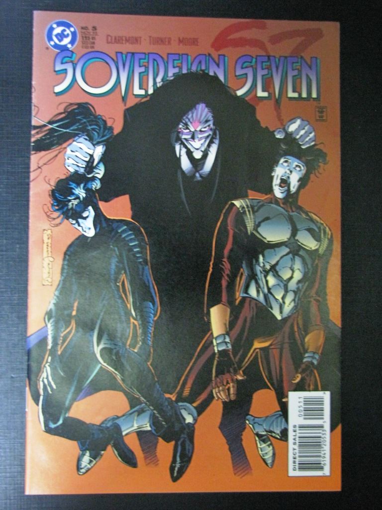 Sovereign Seven #5 - DC Comics # J37