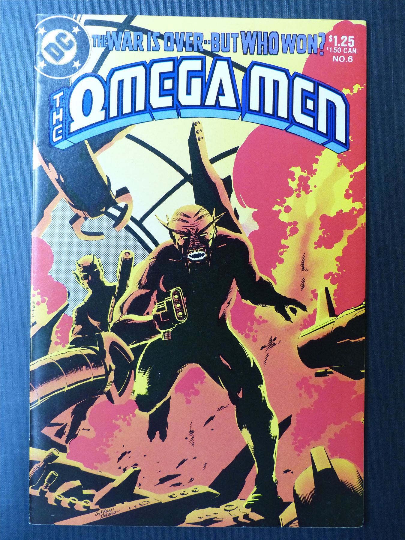 The OMEGA Men  #6 - DC Comics #2TC