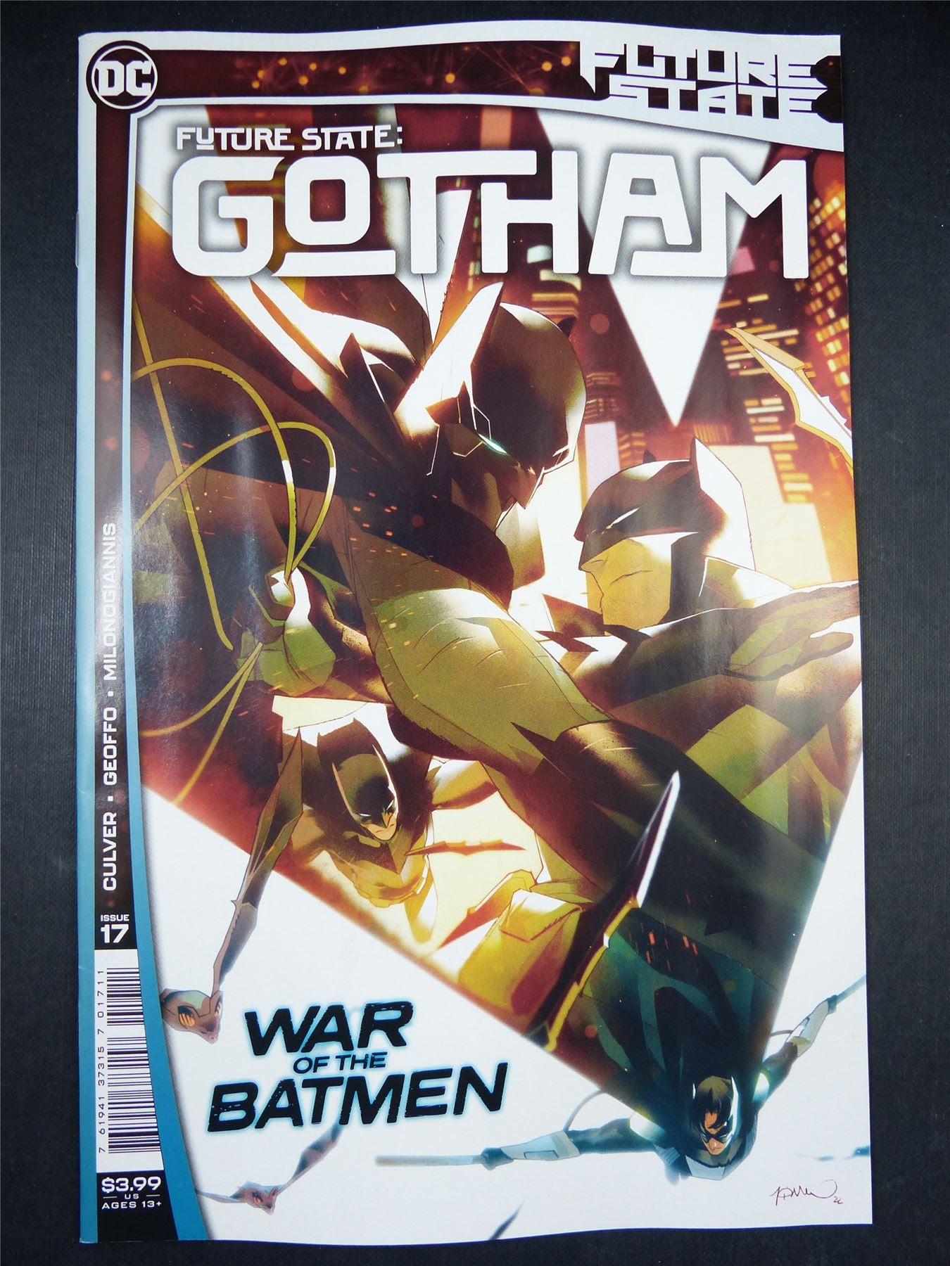 Future State: GOTHAM #17 - Nov 2022 - DC Comics #7I0