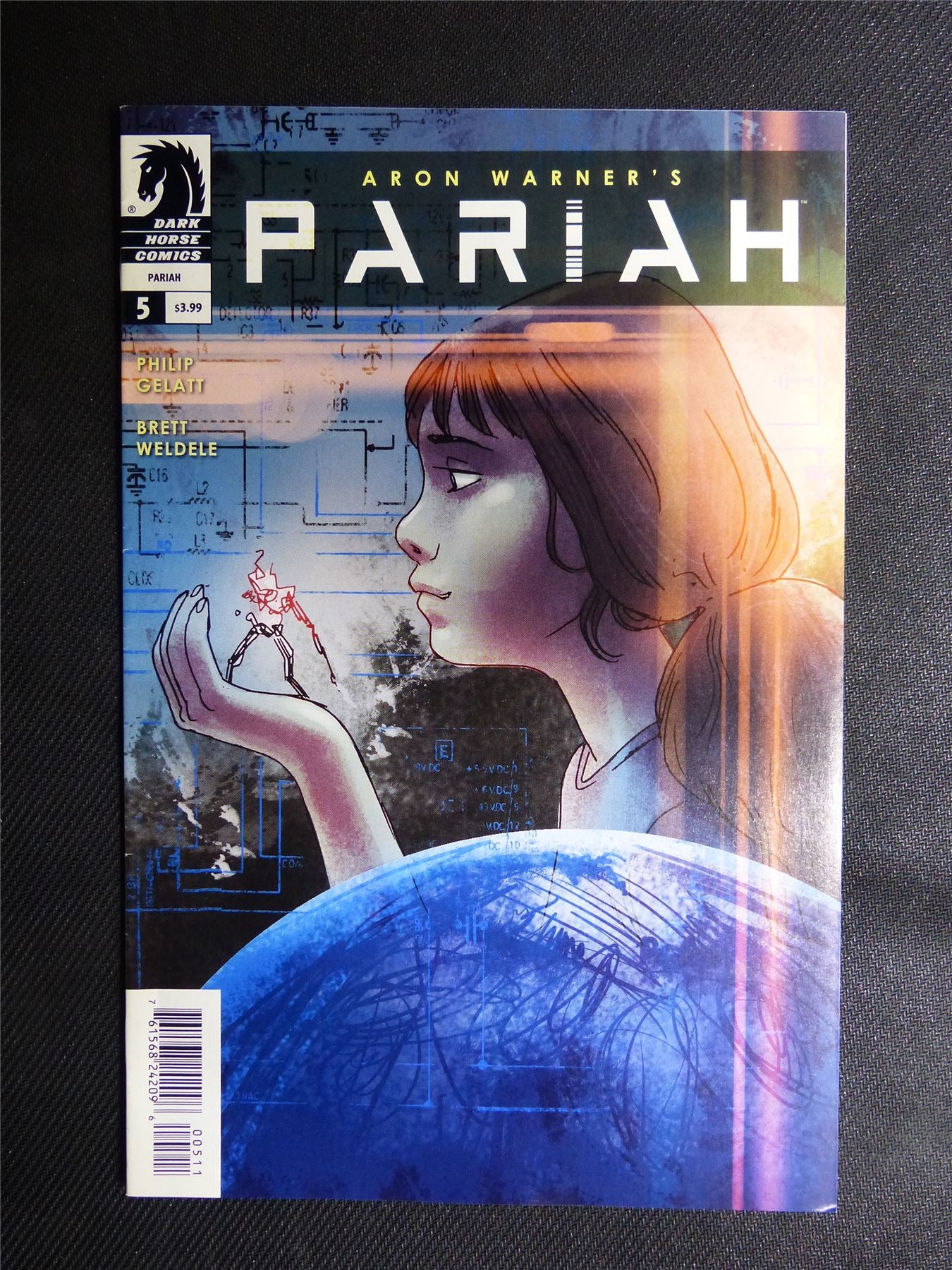 PARIAH #5 - Dark Horse Comics #5QE