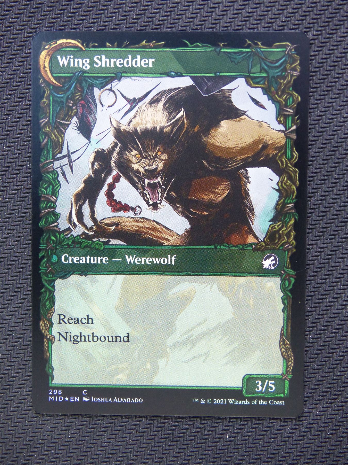 Bird Admirer Wing Shredder Foil  Showcase - Innistrad - Mtg Card #3LX