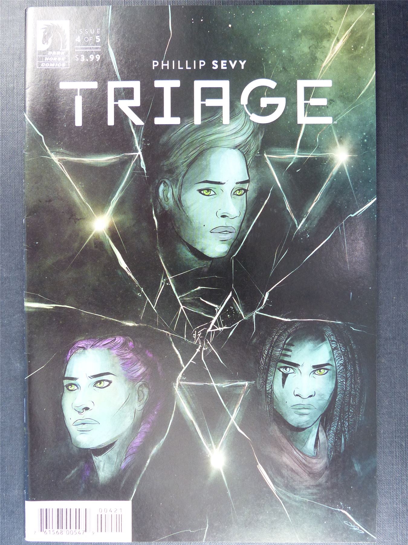 TRIAGE #4 - Dark Horse Comics #A7