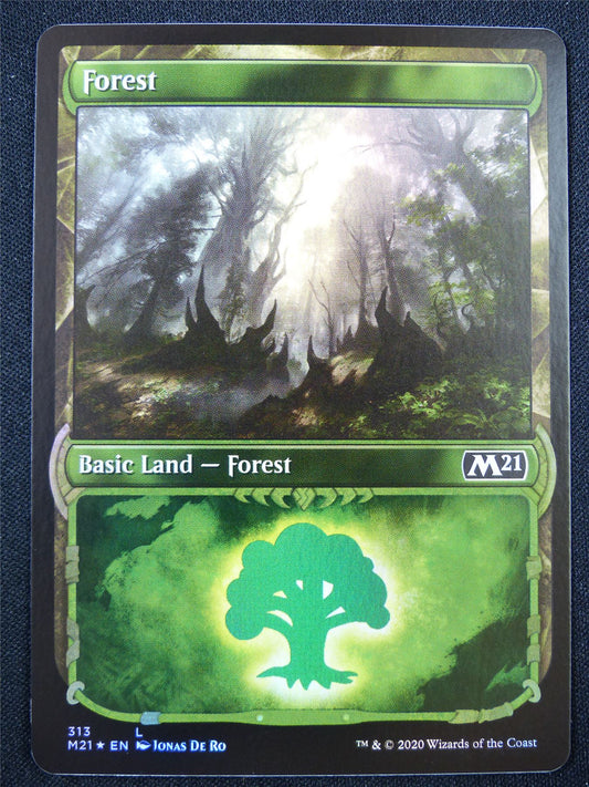 Forest 313 Foil Showcase - Mtg Card #239
