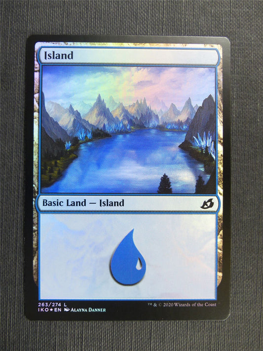 Island 263/274 Foil - IKO - Mtg Card