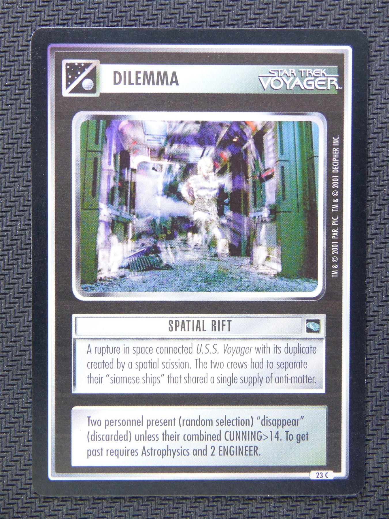 Dilemma Spatial Rift - Star Trek CCG Voyager #576