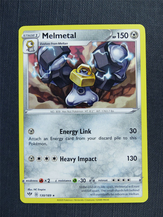 Melmetal 130/189 - DAA - Pokemon Card #38V