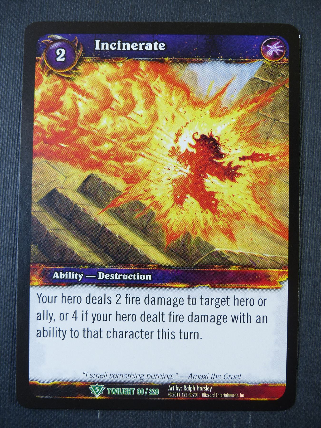 Incinerate 30/220 - WoW Card #13E