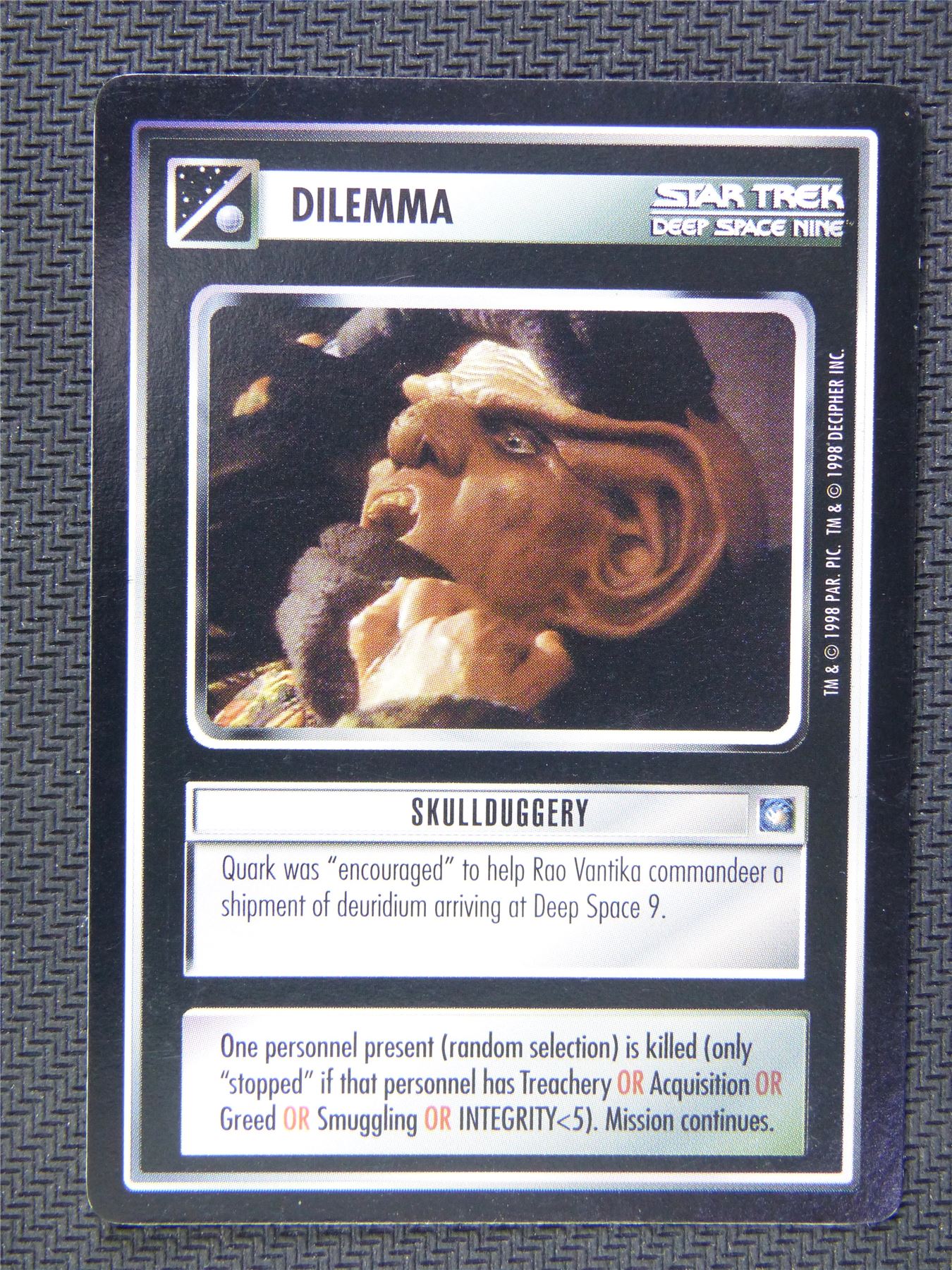 Dilemma Skullduggery - Star Trek CCG Deep Space Nine #57R