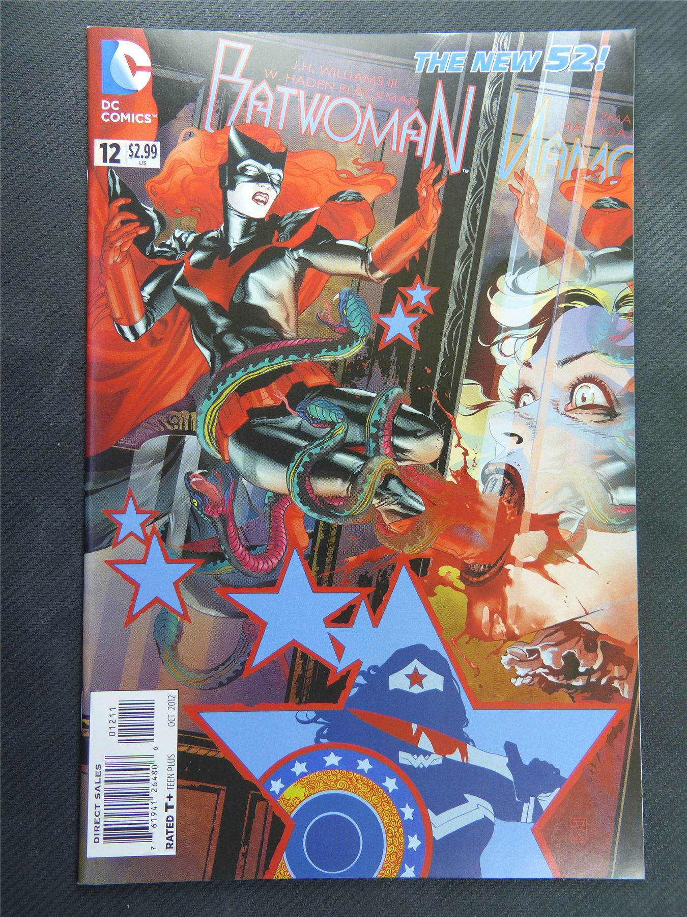 BATWOMAN #12 - DC Comic #111