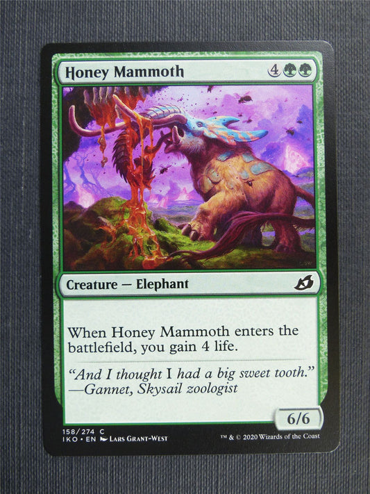 Honey Mammoth - IKO Mtg Card