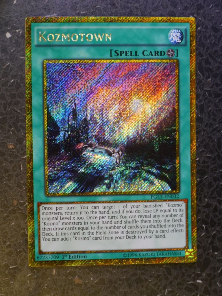 Yugioh Cards: KOZMOTOWN PGL3 GOLD RARE # 3D47