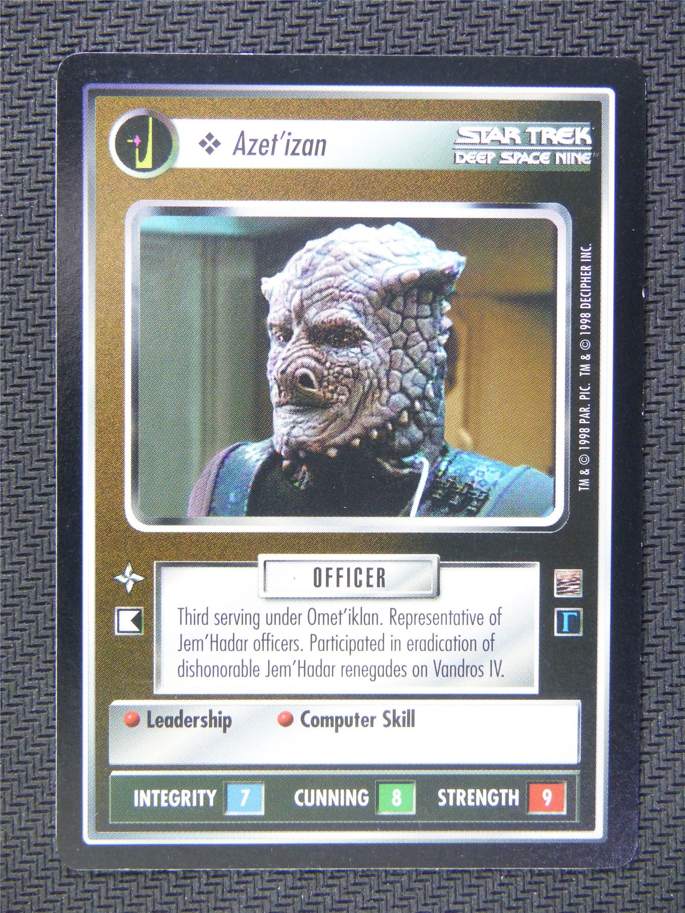 Azet Izan Black Border - Star Trek CCG Deep Space Nine #52J