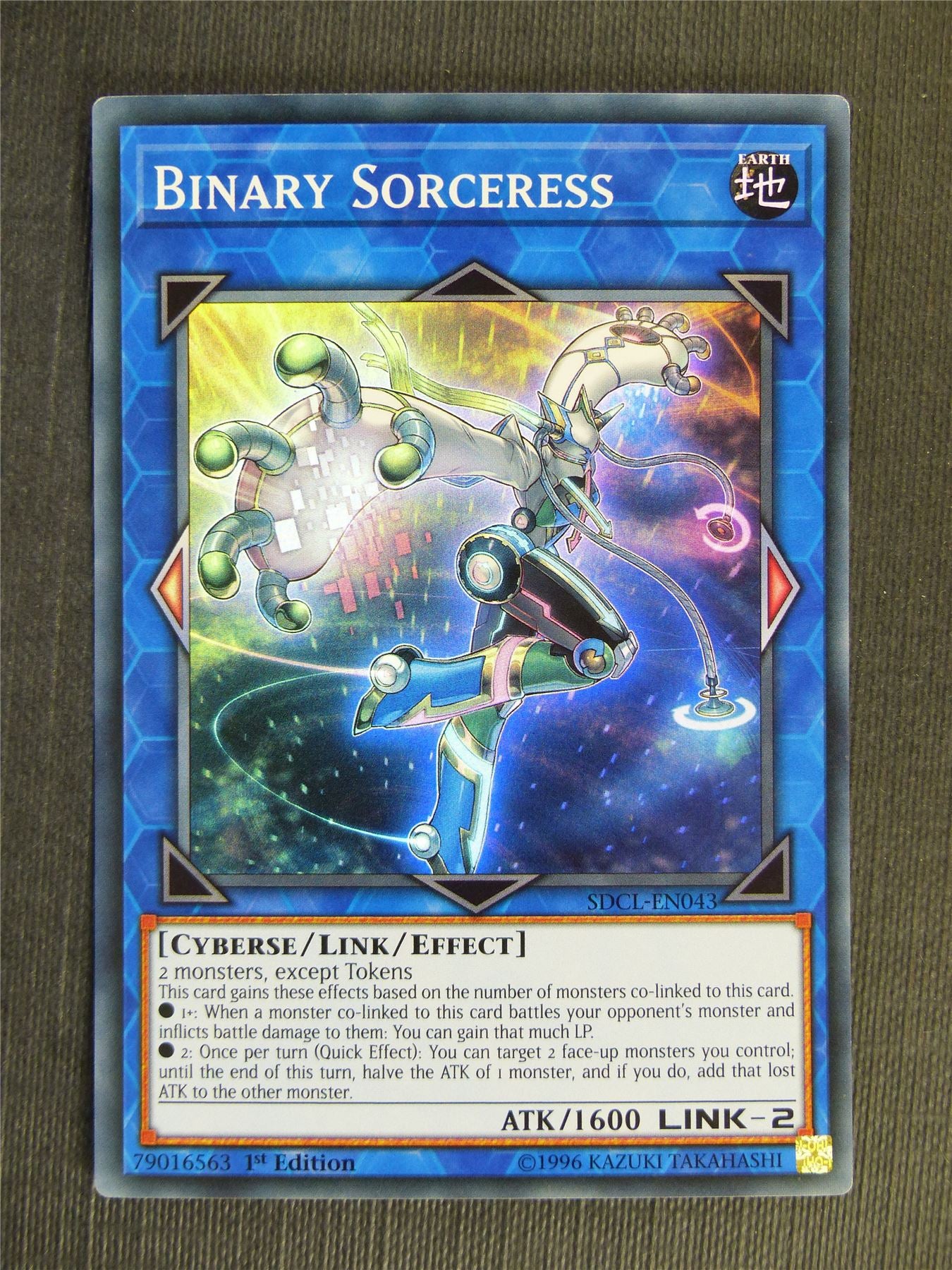 Binary Sorceress SDCL Super Rare - 1st ed - Yugioh Cards #UC