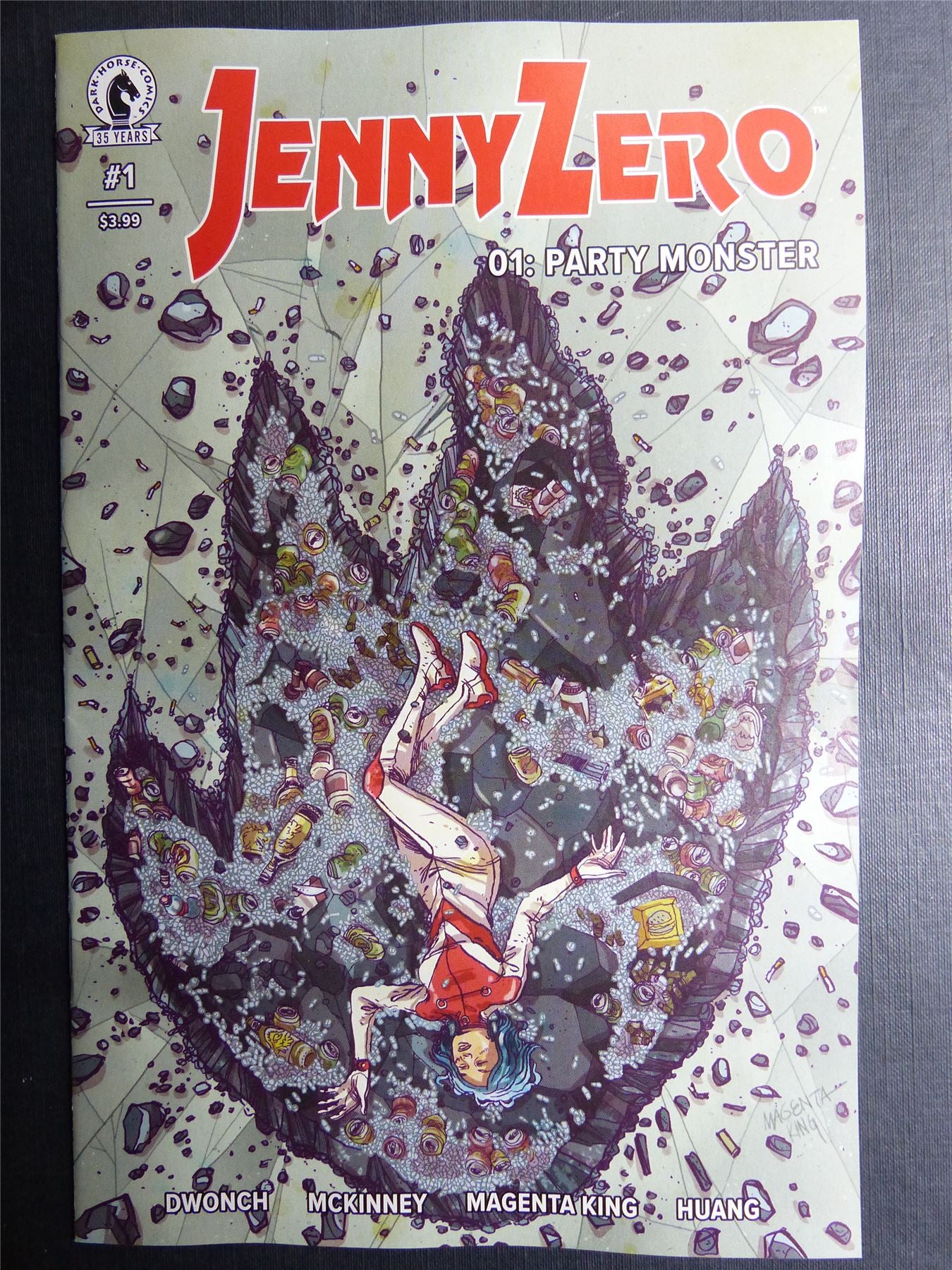 JENNY Zero #1 Party Monster - May 2021 - Dark Horse Comics #6P