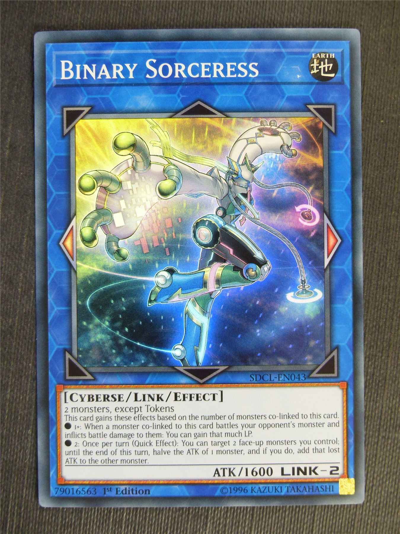 Binary Sorceress SDCL Super Rare - 1st ed - Yugioh Cards #29I