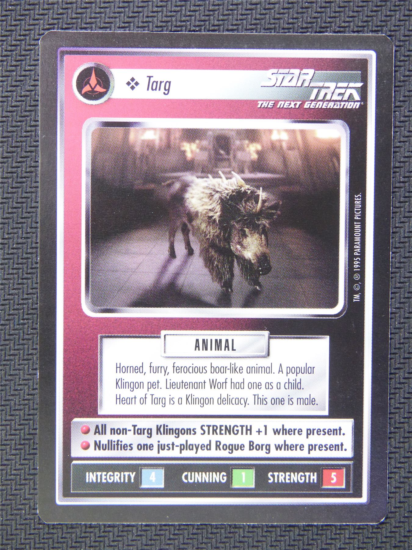 Targ Black Border - Star Trek CCG Next Gen #505