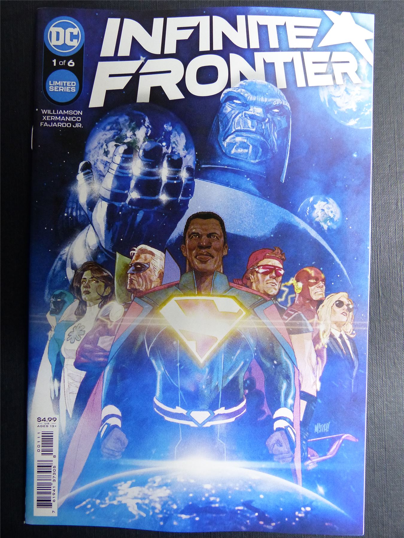 INFINITE Frontier #1 - Aug 2021 - DC Comics #LU