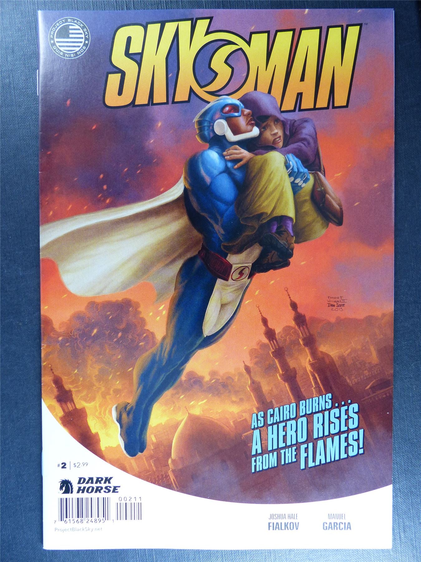 SKYMAN #2 - Dark Horse Comics #QO