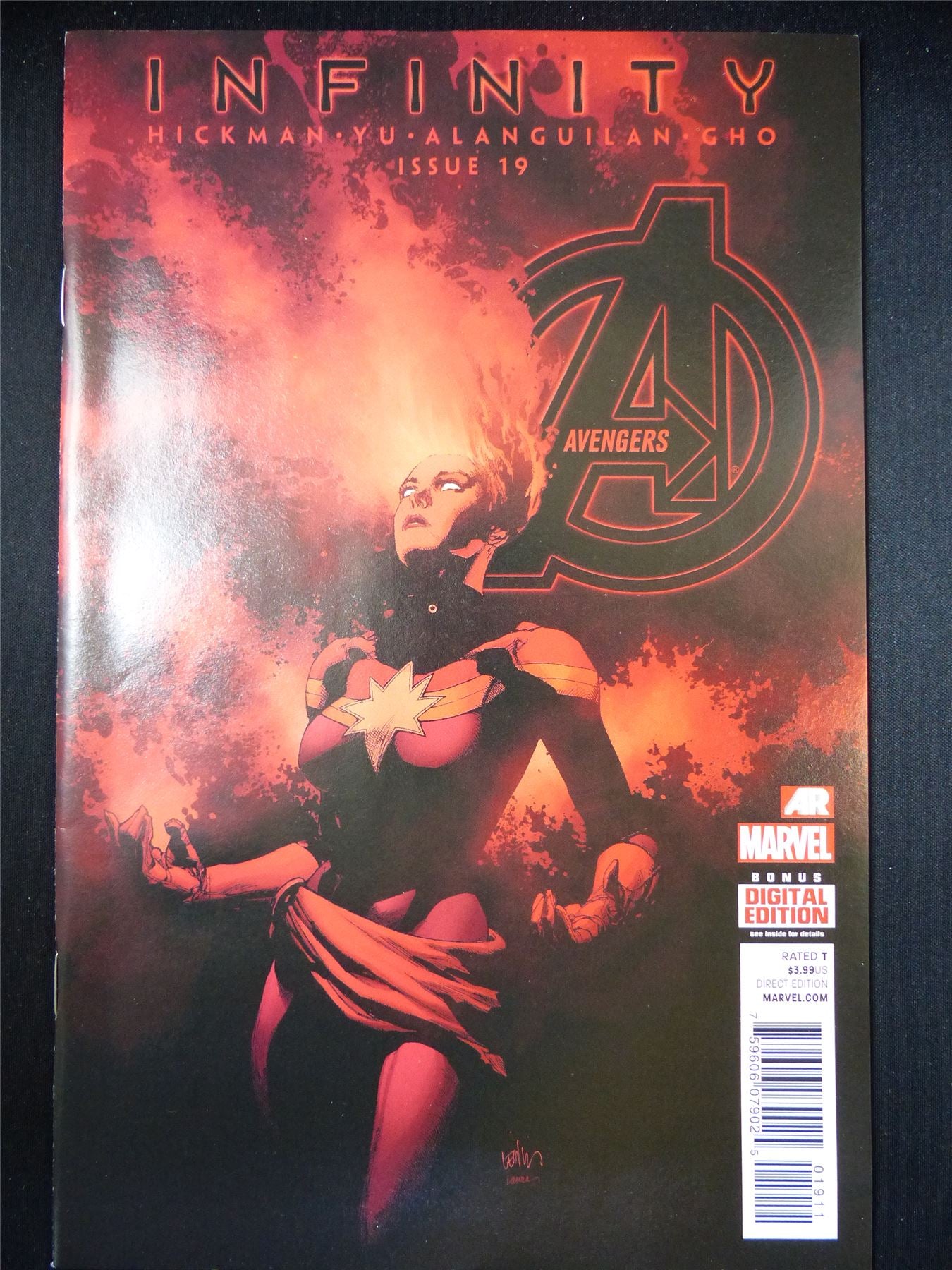 AVENGERS Infinity #19 - Marvel Comic #M9